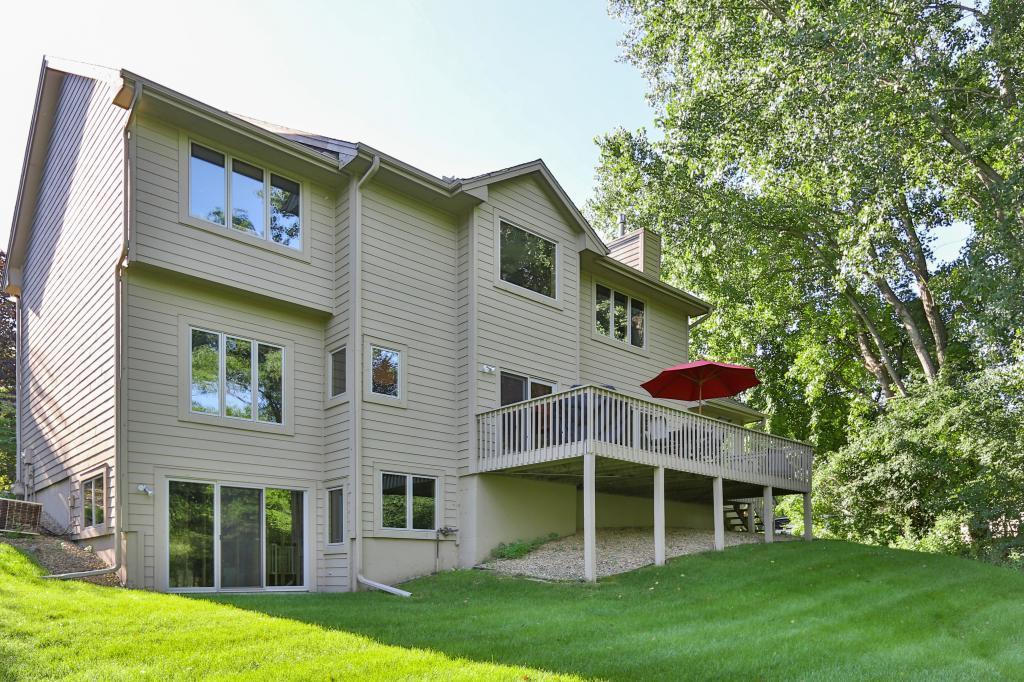 13048 Cardinal Creek Road Eden Prairie, MN 55346 - Photo 22 of 23 Gallery Image 22