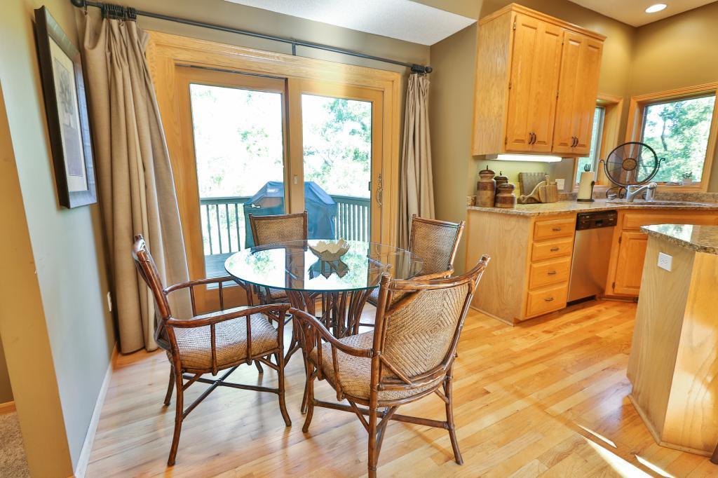 13048 Cardinal Creek Road Eden Prairie, MN 55346 - Photo 8 of 23 Gallery Image 8