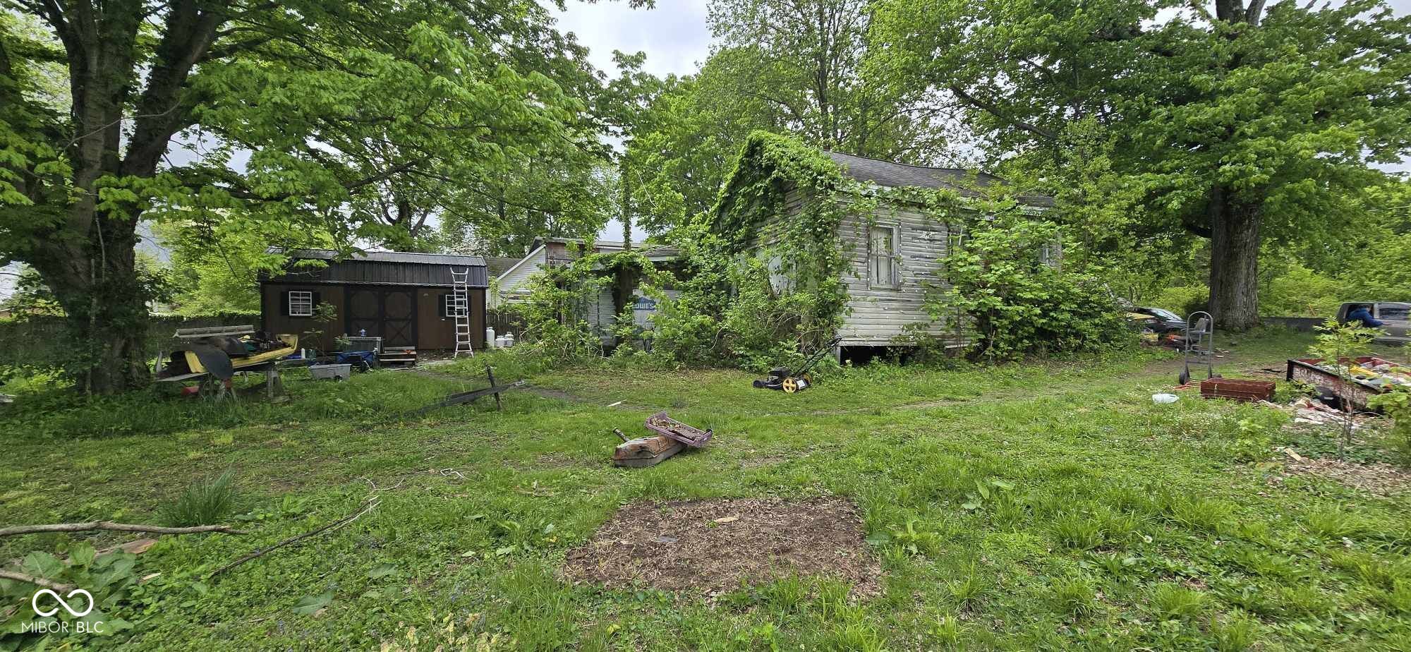 165 North Cold Springs Road Bloomfield, IN 47424 - Photo 2 of 5