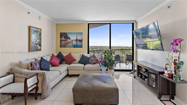 $3,300 | 5252 Northwest 85th Avenue, Unit 1110, Doral, FL 33166