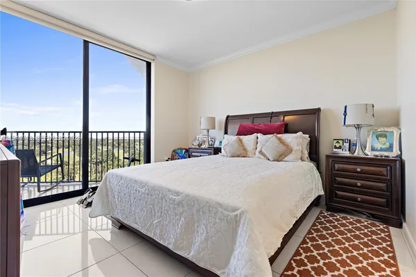 $3,300 | 5252 Northwest 85th Avenue, Unit 1110, Doral, FL 33166