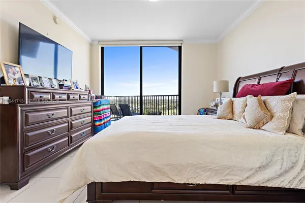 $3,300 | 5252 Northwest 85th Avenue, Unit 1110, Doral, FL 33166