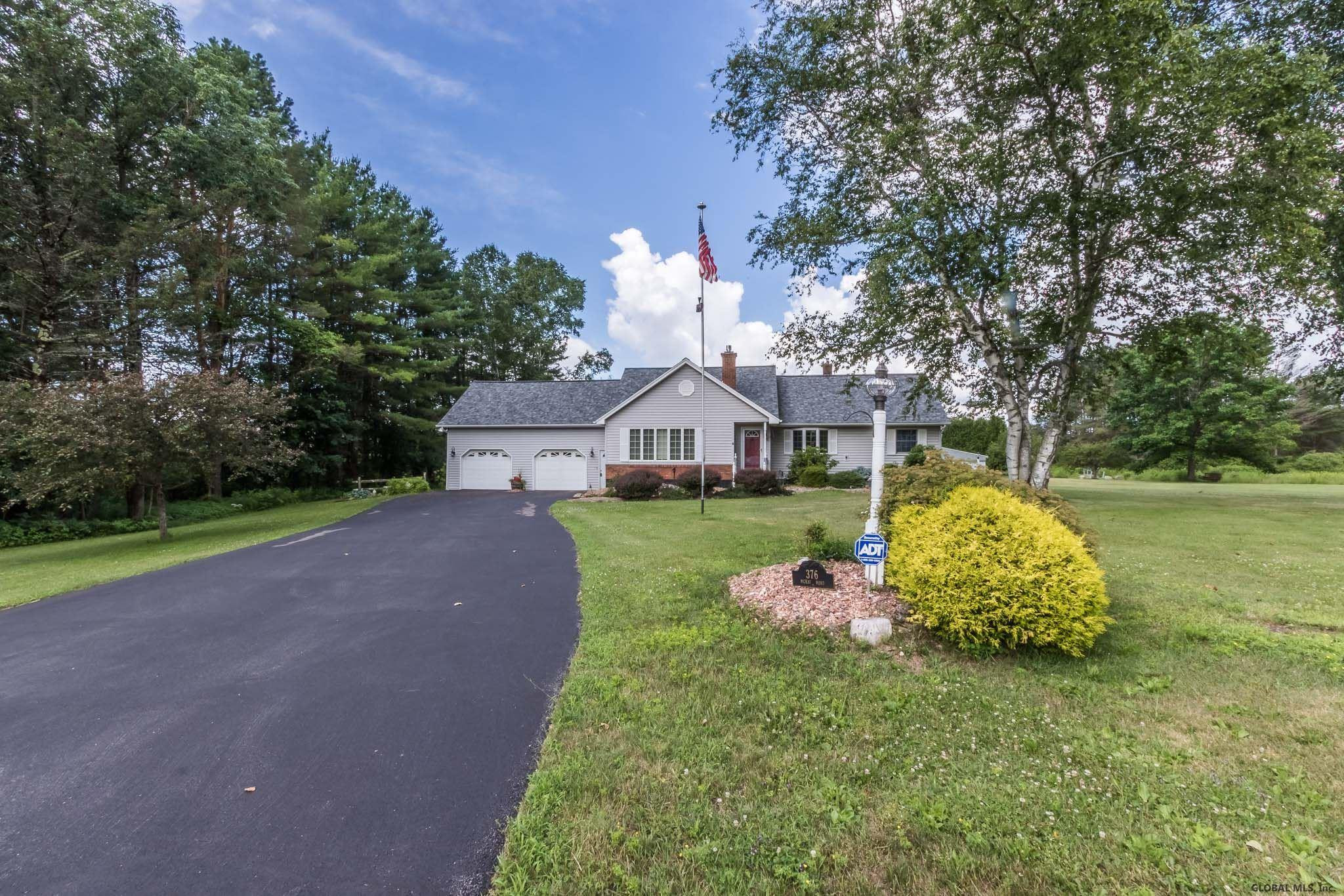 376 Mc Kay Road Perth, NY 12010 - Photo 3 of 46 Photo 3
