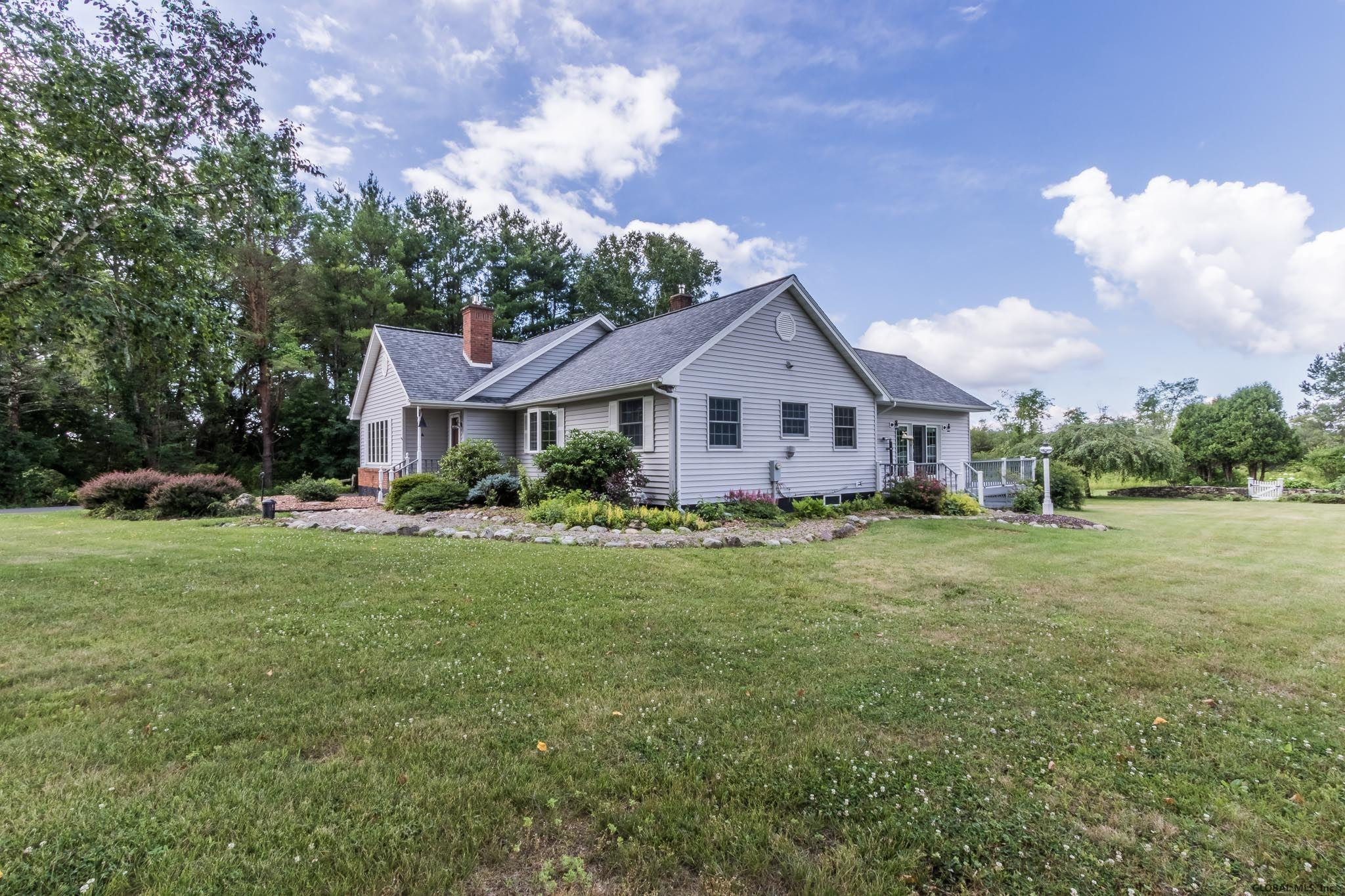 376 Mc Kay Road Perth, NY 12010 - Photo 8 of 46 Photo 8