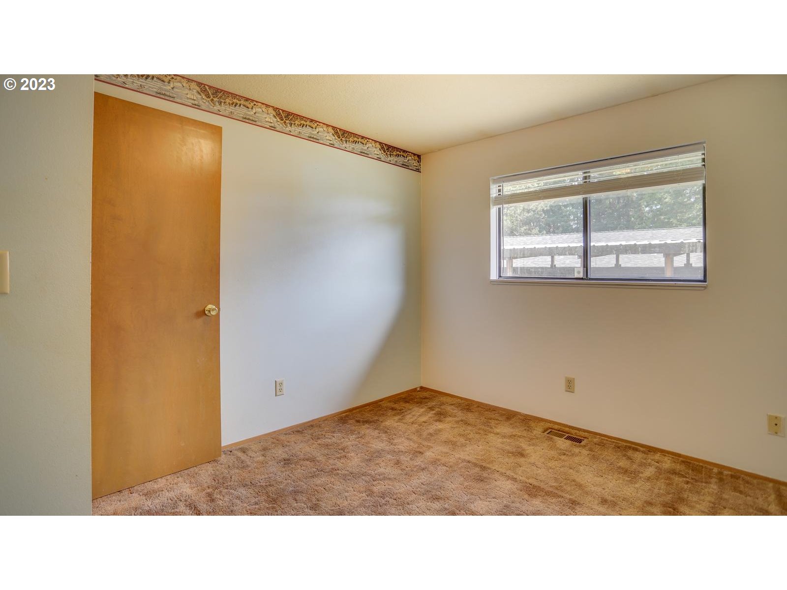 37665 Sandy Heights Street Sandy, OR 97055 - Photo 17 of 27 Gallery Image 17