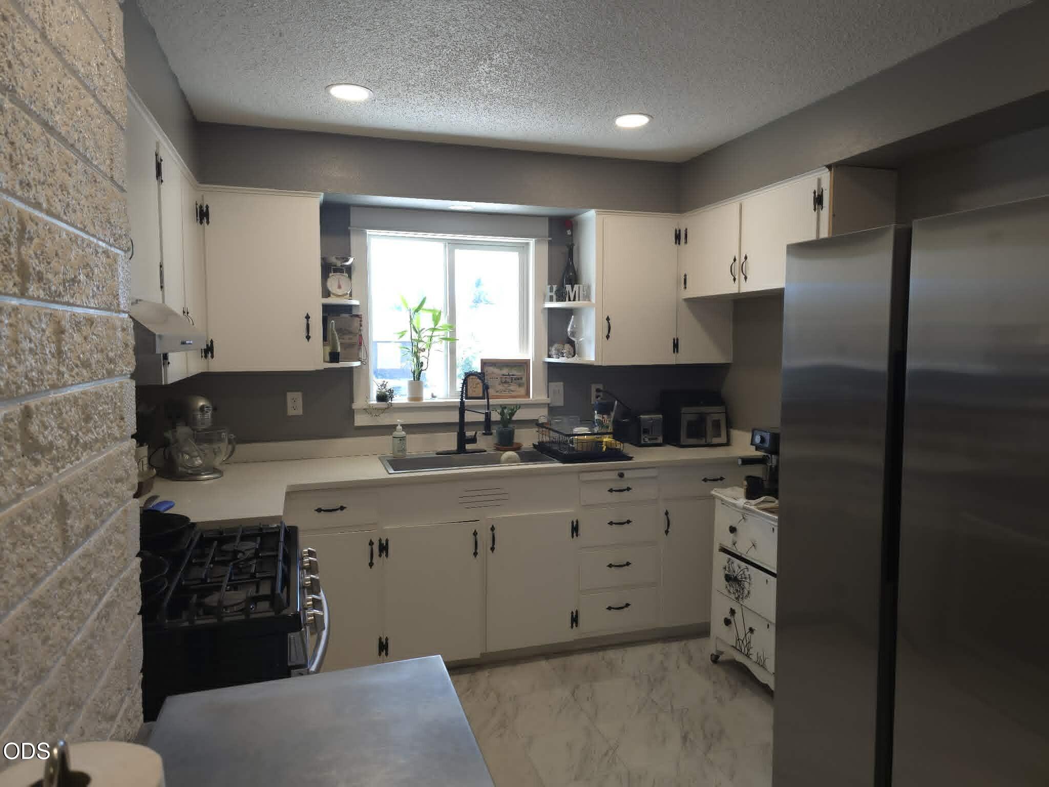 575 Bush Street Central Point, OR 97502 - Photo 11 of 34 Gallery Image 11
