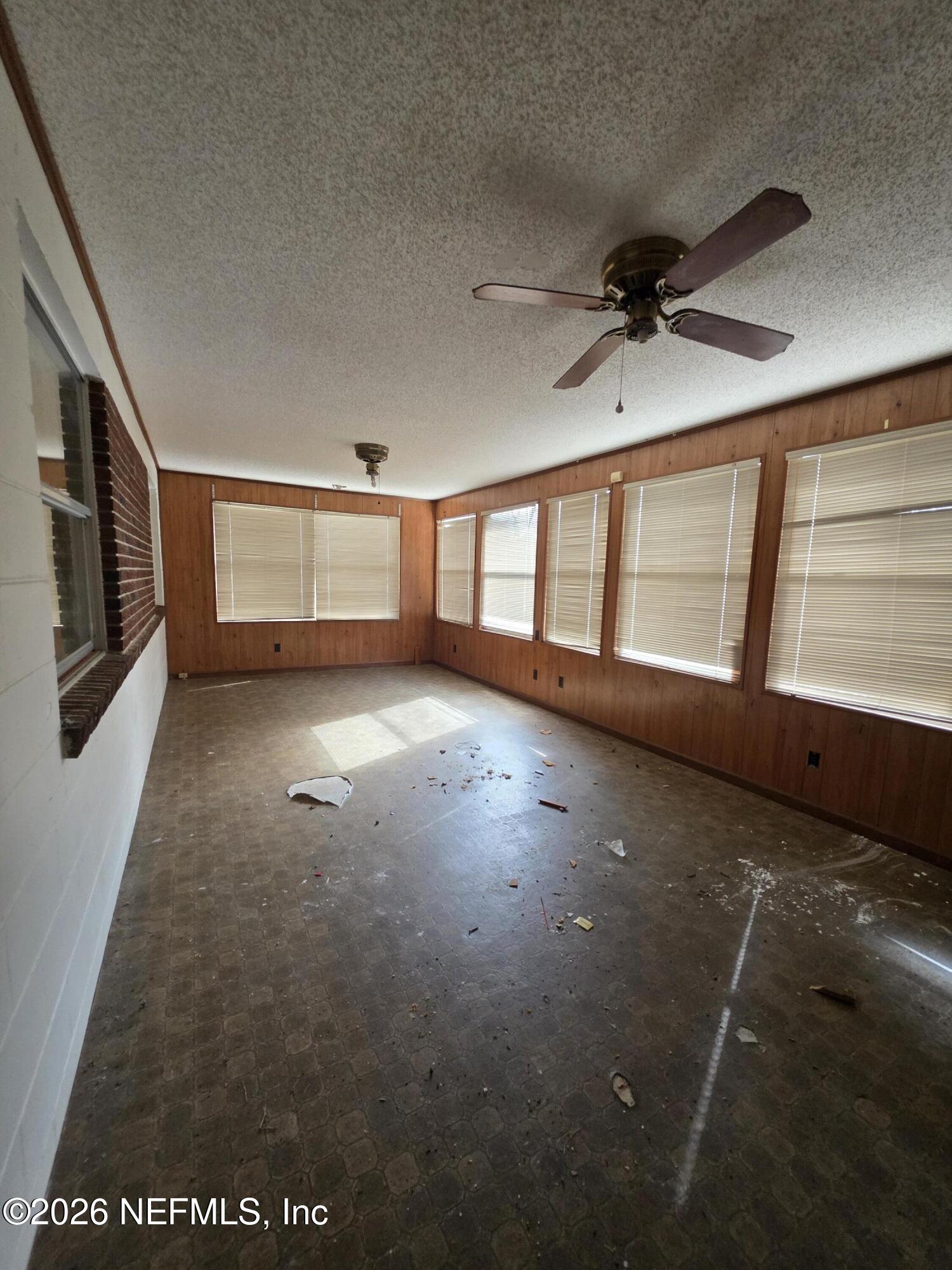 3091 Ogilvie Road Jacksonville, FL 32218 - Photo 12 of 22 20251203_113632