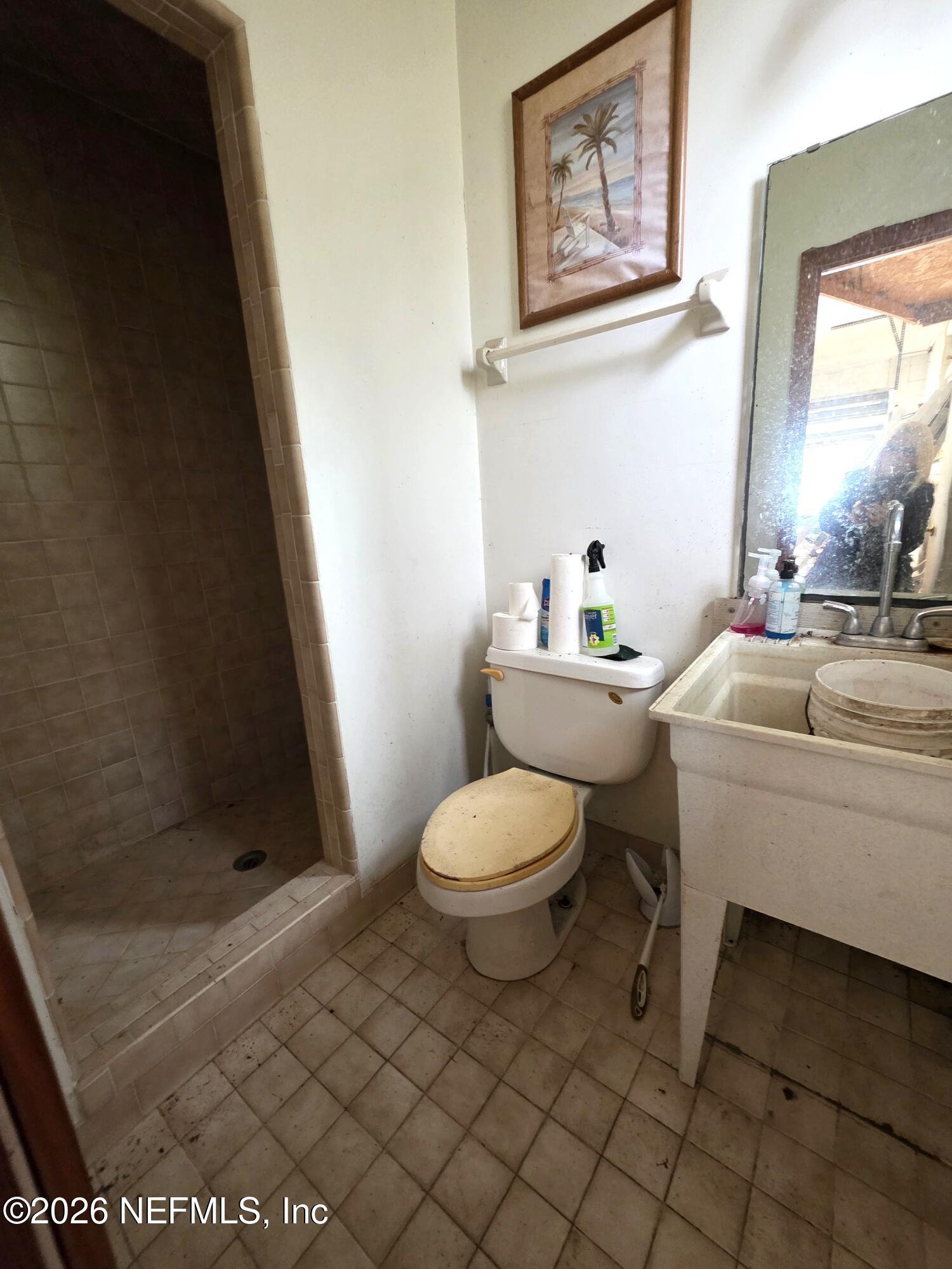 3091 Ogilvie Road Jacksonville, FL 32218 - Photo 13 of 22 20251203_113256