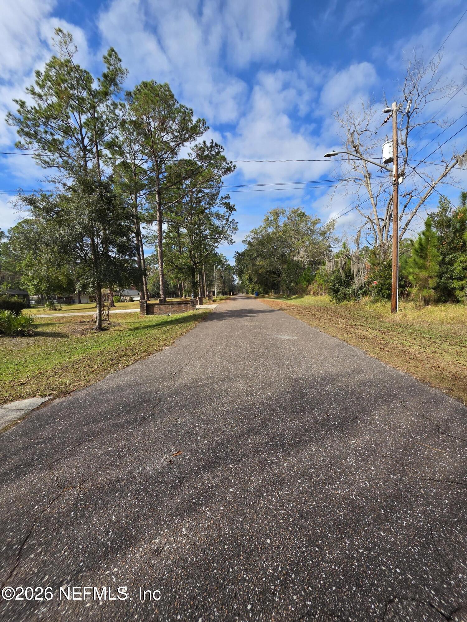 3091 Ogilvie Road Jacksonville, FL 32218 - Photo 3 of 22 20251203_114806