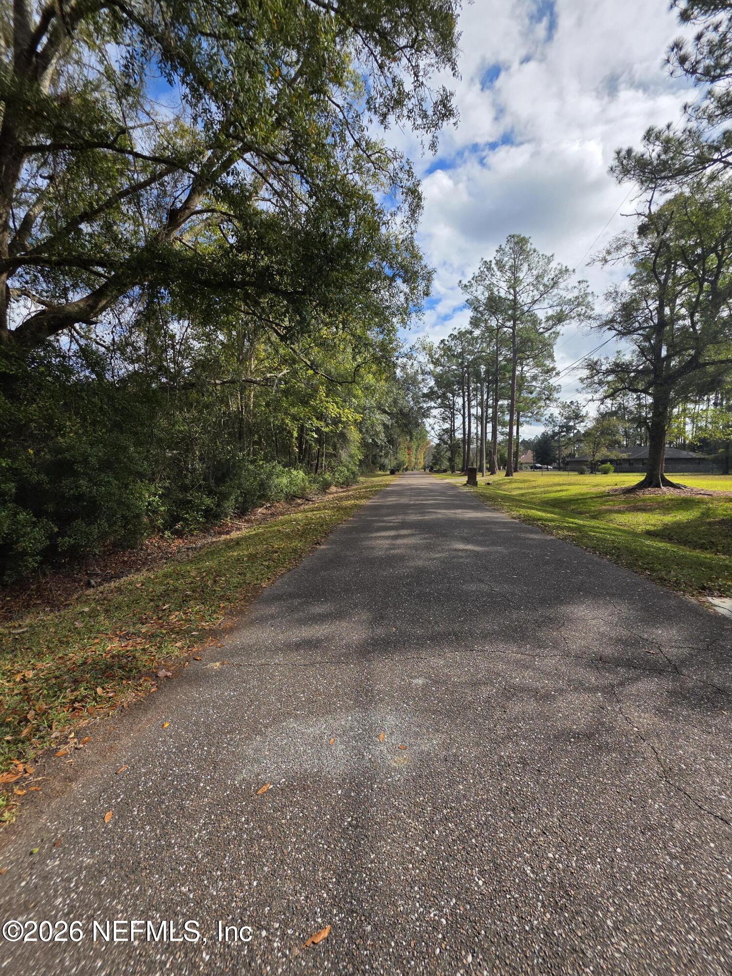 3091 Ogilvie Road Jacksonville, FL 32218 - Photo 4 of 22 20251203_115001