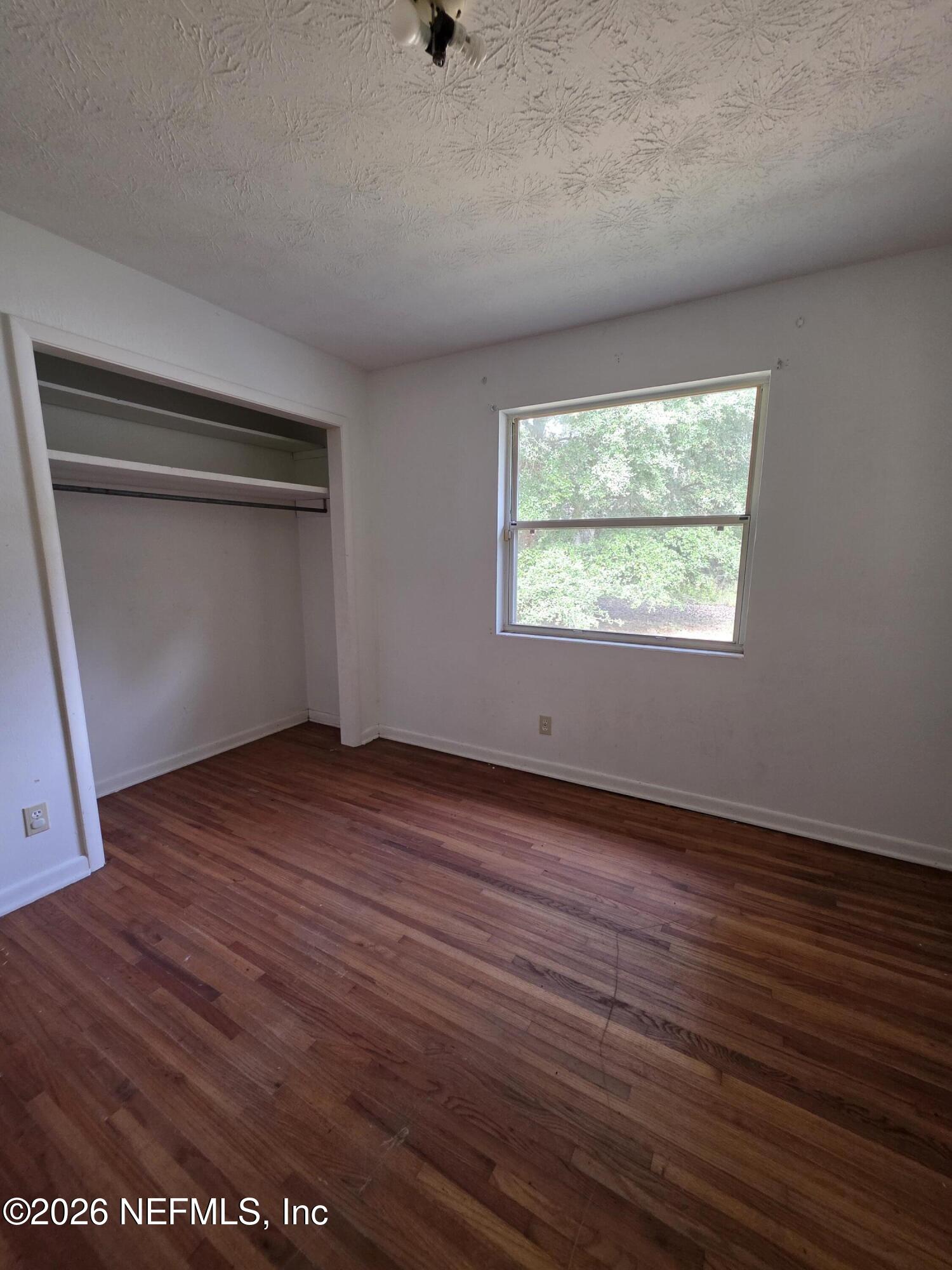 3091 Ogilvie Road Jacksonville, FL 32218 - Photo 6 of 22 20251203_113921