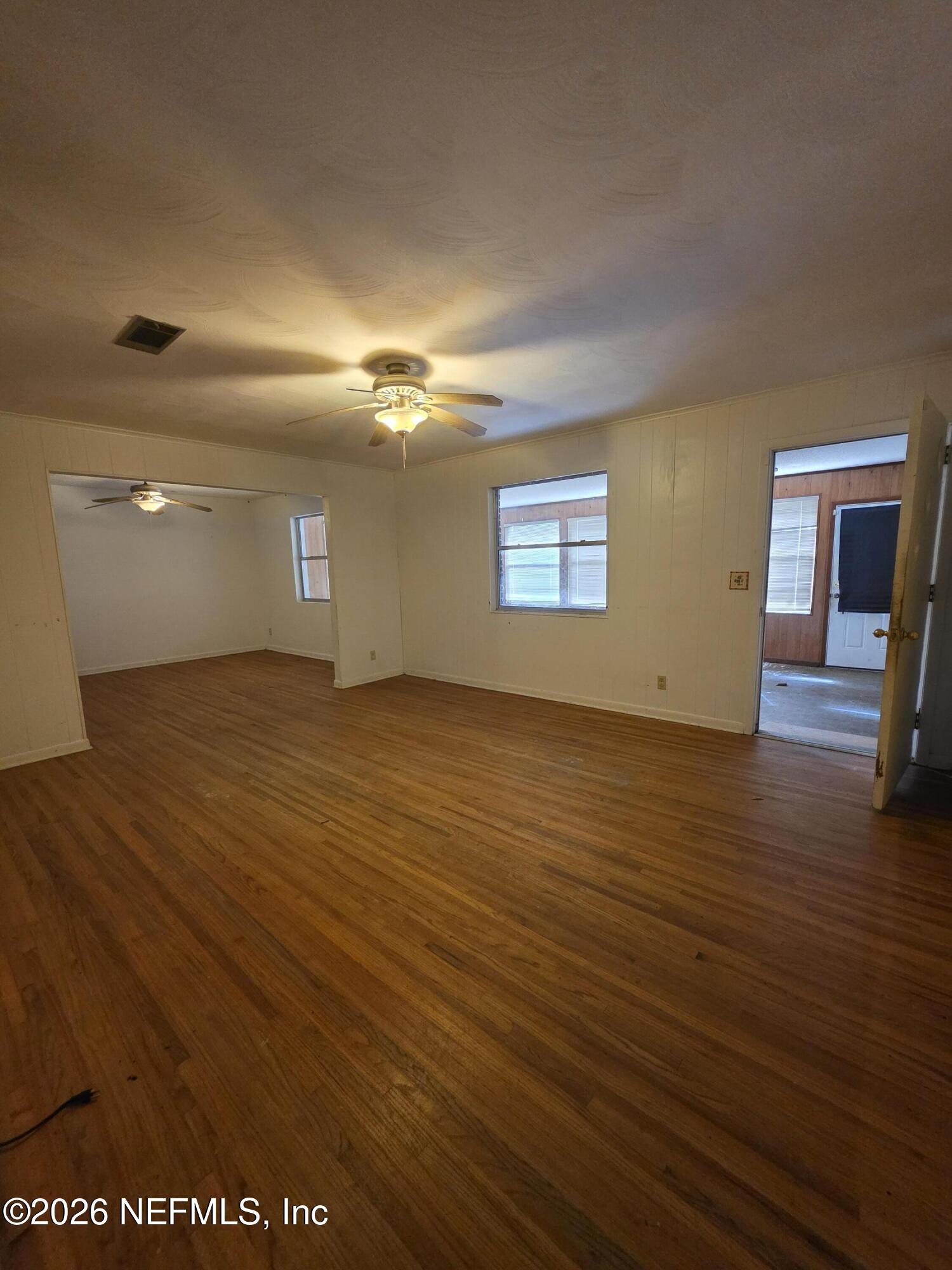 3091 Ogilvie Road Jacksonville, FL 32218 - Photo 7 of 22 20251203_113938