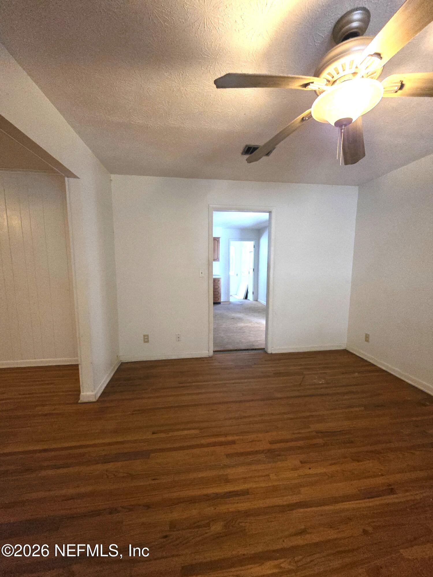 3091 Ogilvie Road Jacksonville, FL 32218 - Photo 9 of 22 20251203_113527