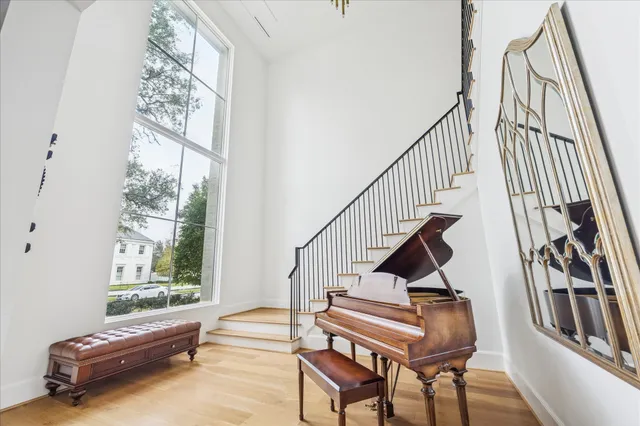 $4,495,000 | 3609 Meadow Lake Lane, Houston, TX 77027