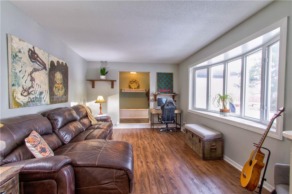 7263 Eagle Road Indianapolis, IN 46278 - Photo 3 of 20 Gallery Image 3