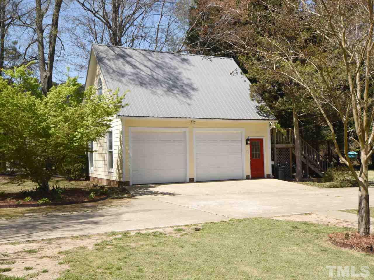 4000 Yates Mill Pond Road Raleigh, NC 27606 - Photo 3 of 25 Gallery Image 3