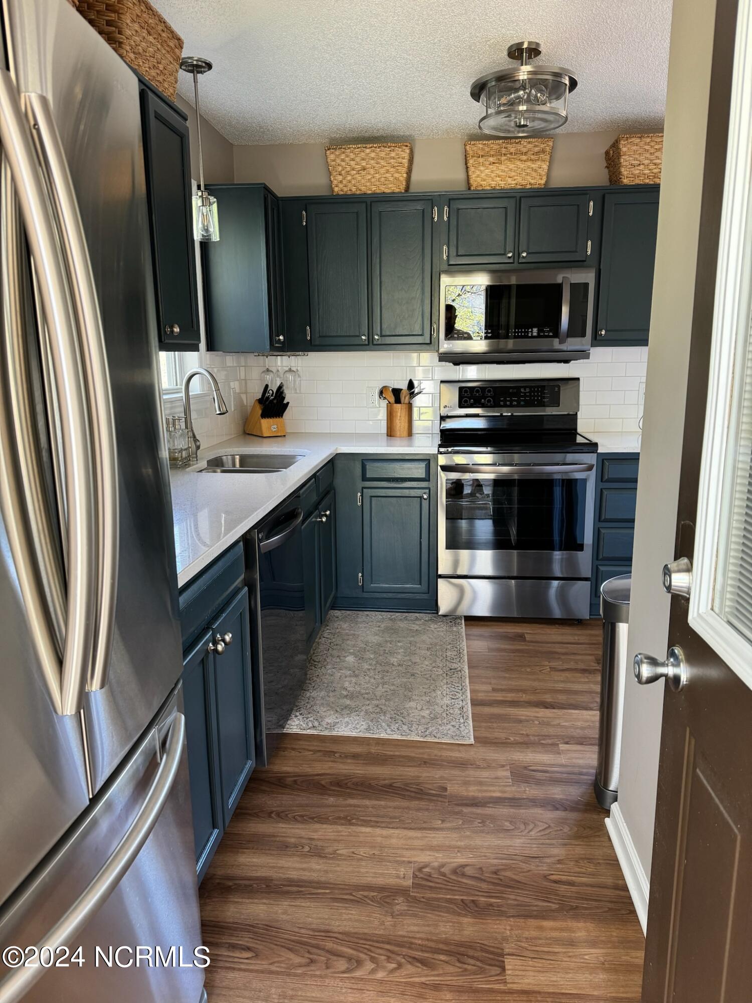 7629 Neuse Bend Drive Raleigh, NC 27616 - Photo 15 of 41 IMG_6675