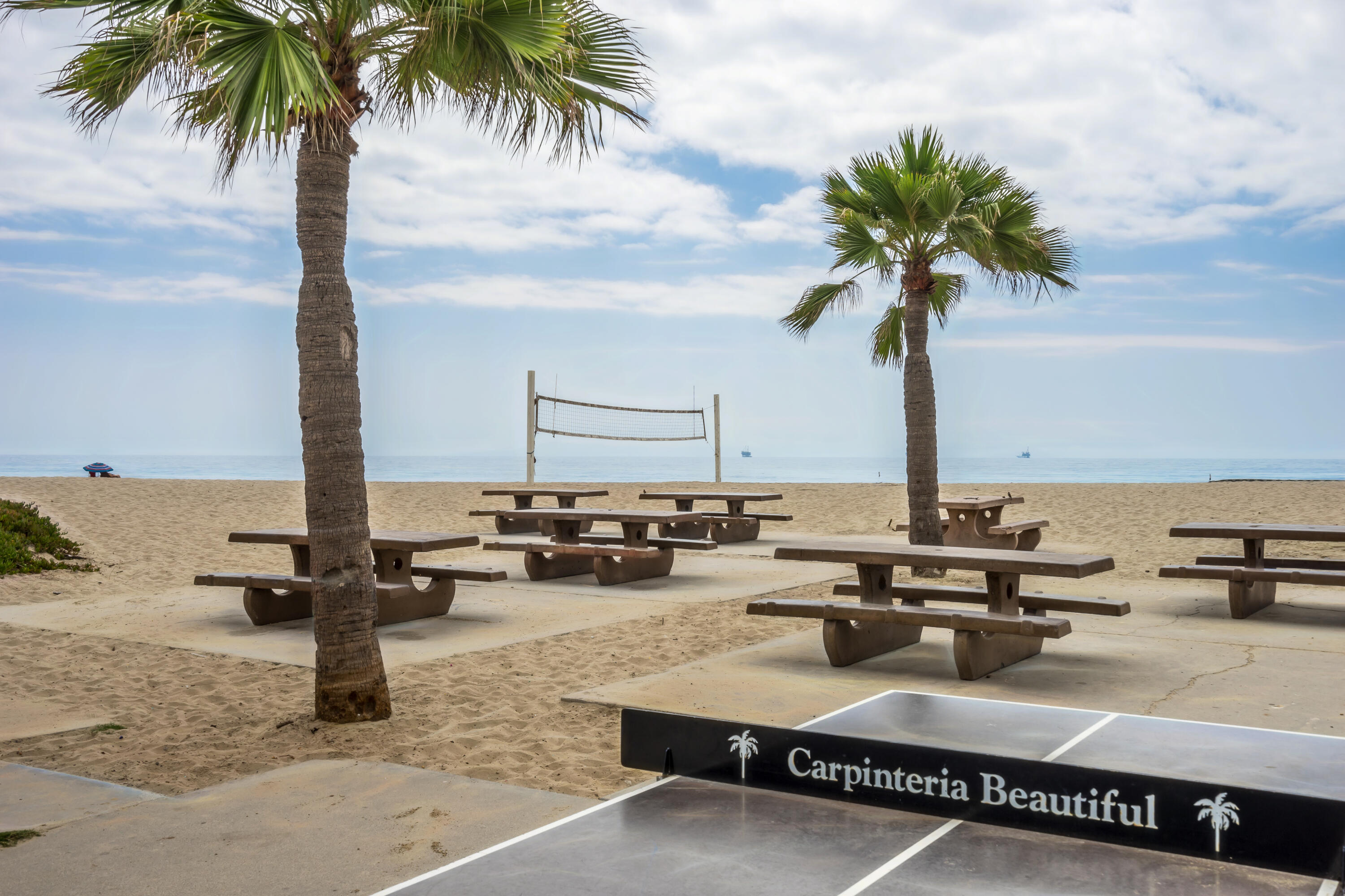 3375 Foothill Road, Unit 422 Carpinteria, CA 93013 - Photo 44 of 47 Carpinteria beach volleyball