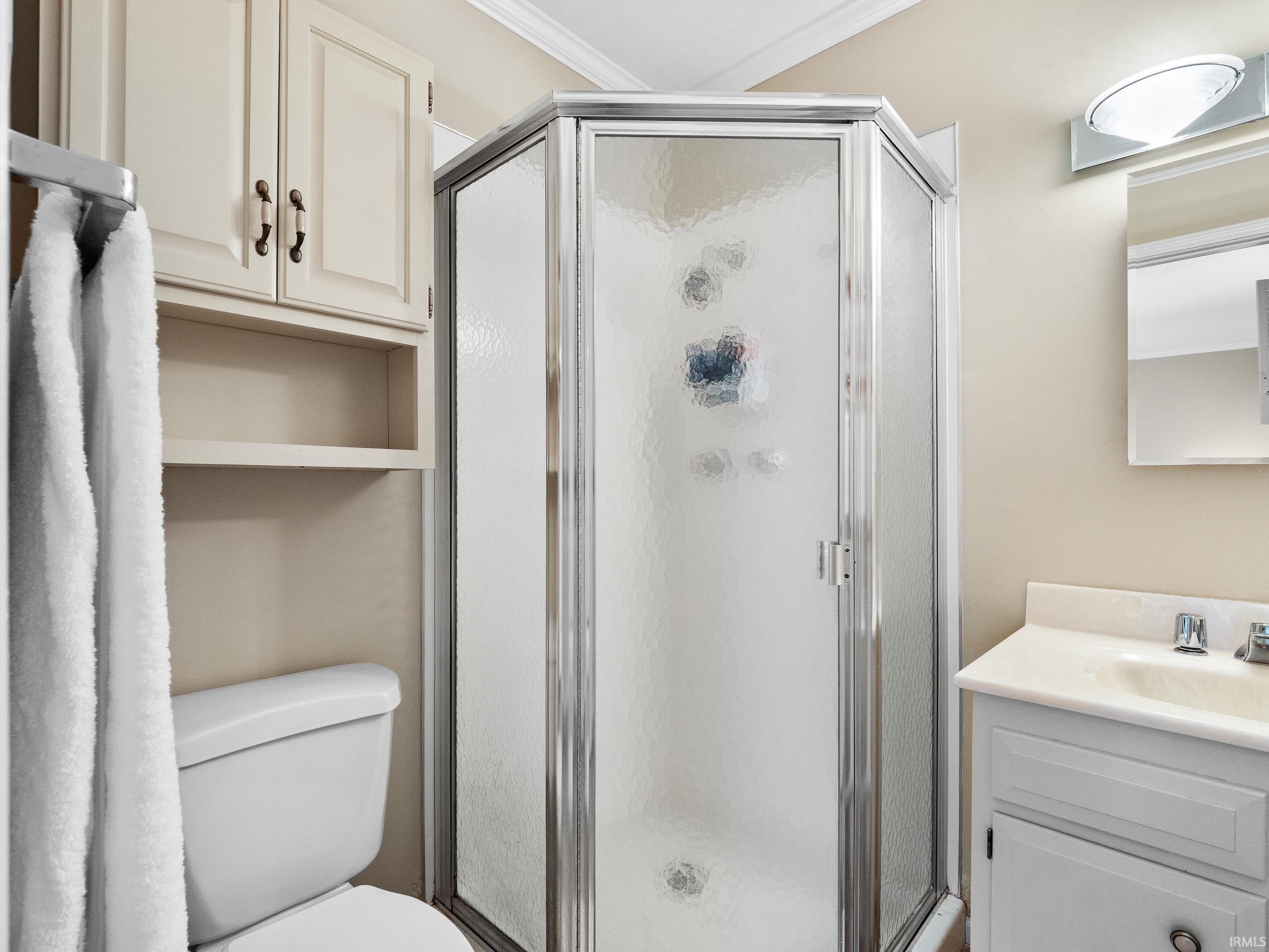 8942 East Hatchery Road, Unit 6 Syracuse, IN 46567 - Photo 25 of 36 Gallery Image 25