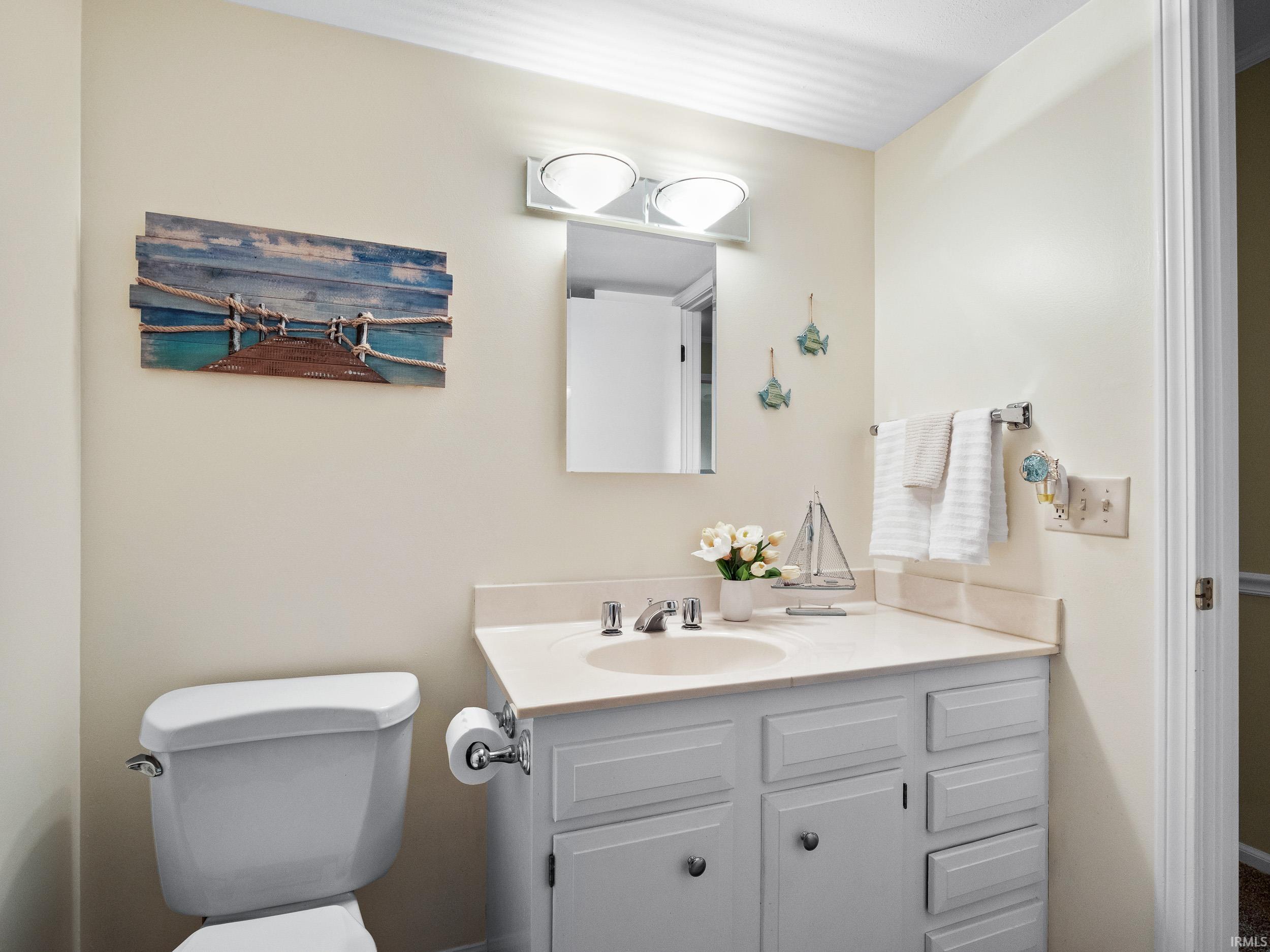 8942 East Hatchery Road, Unit 6 Syracuse, IN 46567 - Photo 29 of 36 Gallery Image 29