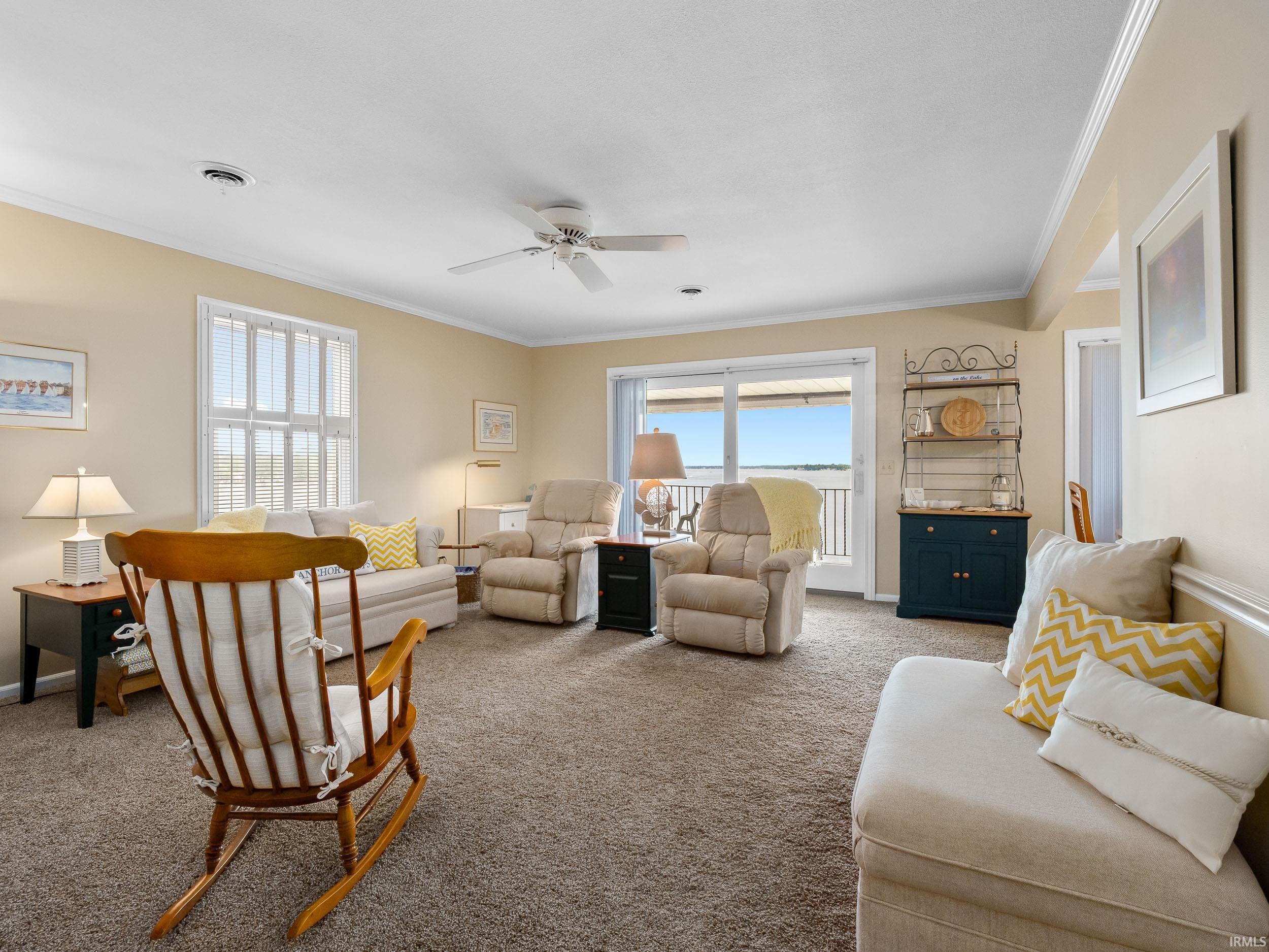 8942 East Hatchery Road, Unit 6 Syracuse, IN 46567 - Photo 7 of 36 Gallery Image 7