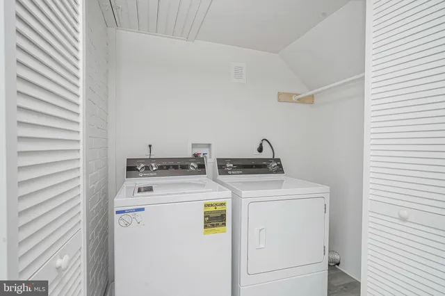 $1,400 | 172 B Stewart Road, Pilesgrove, NJ 08098