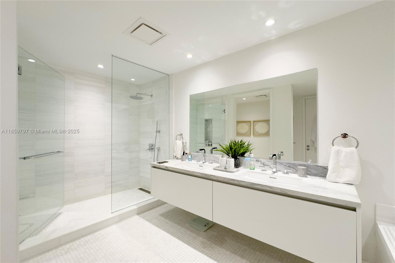 700 Northeast 26th Terrace, Unit 2601 Miami, FL 33137 - Photo 16 of 27