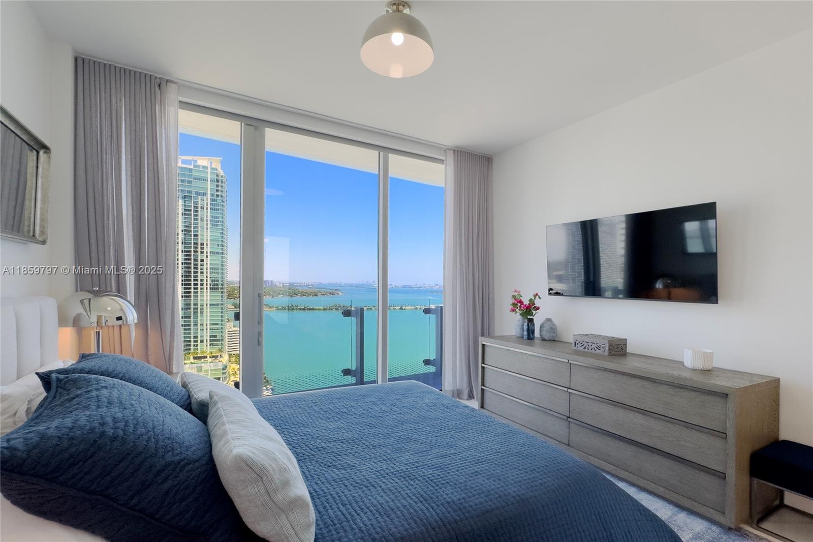 700 Northeast 26th Terrace, Unit 2601 Miami, FL 33137 - Photo 18 of 27