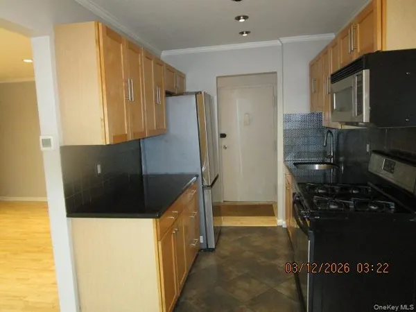 $1,950 | 2910 Barclay Manor, Newburgh, NY 12550