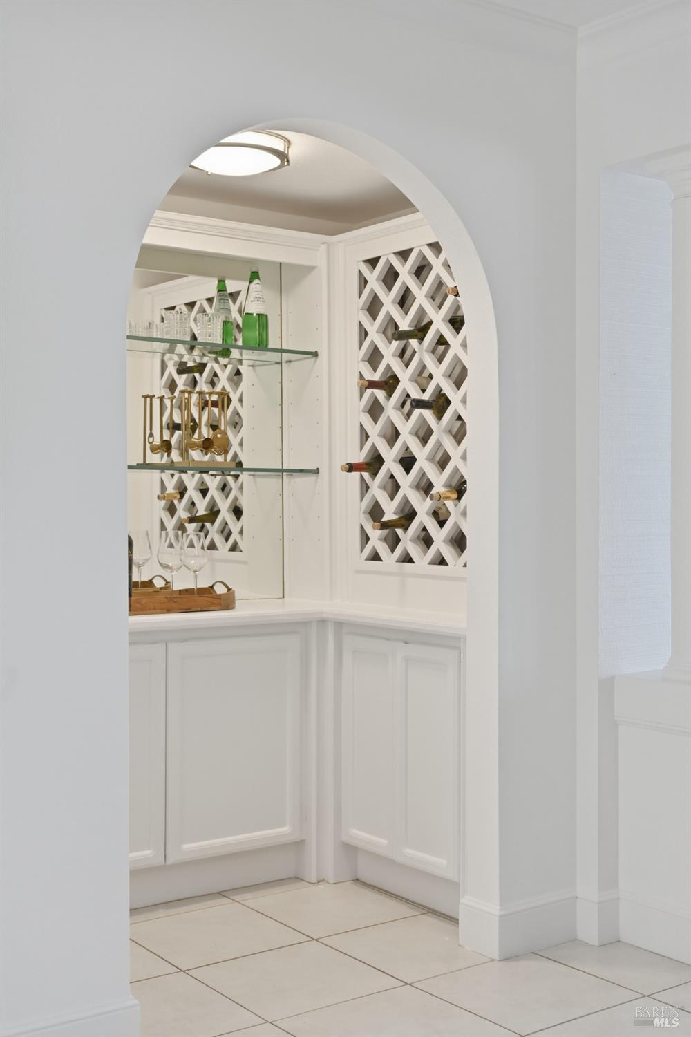 22 Mooring Road San Rafael, CA 94901 - Photo 11 of 36