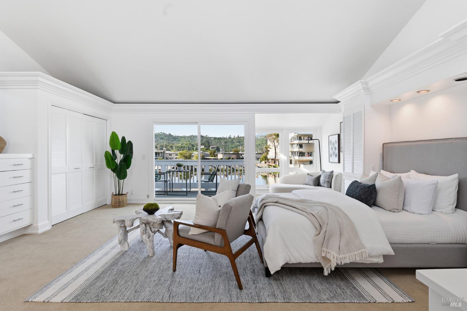 22 Mooring Road San Rafael, CA 94901 - Photo 19 of 36