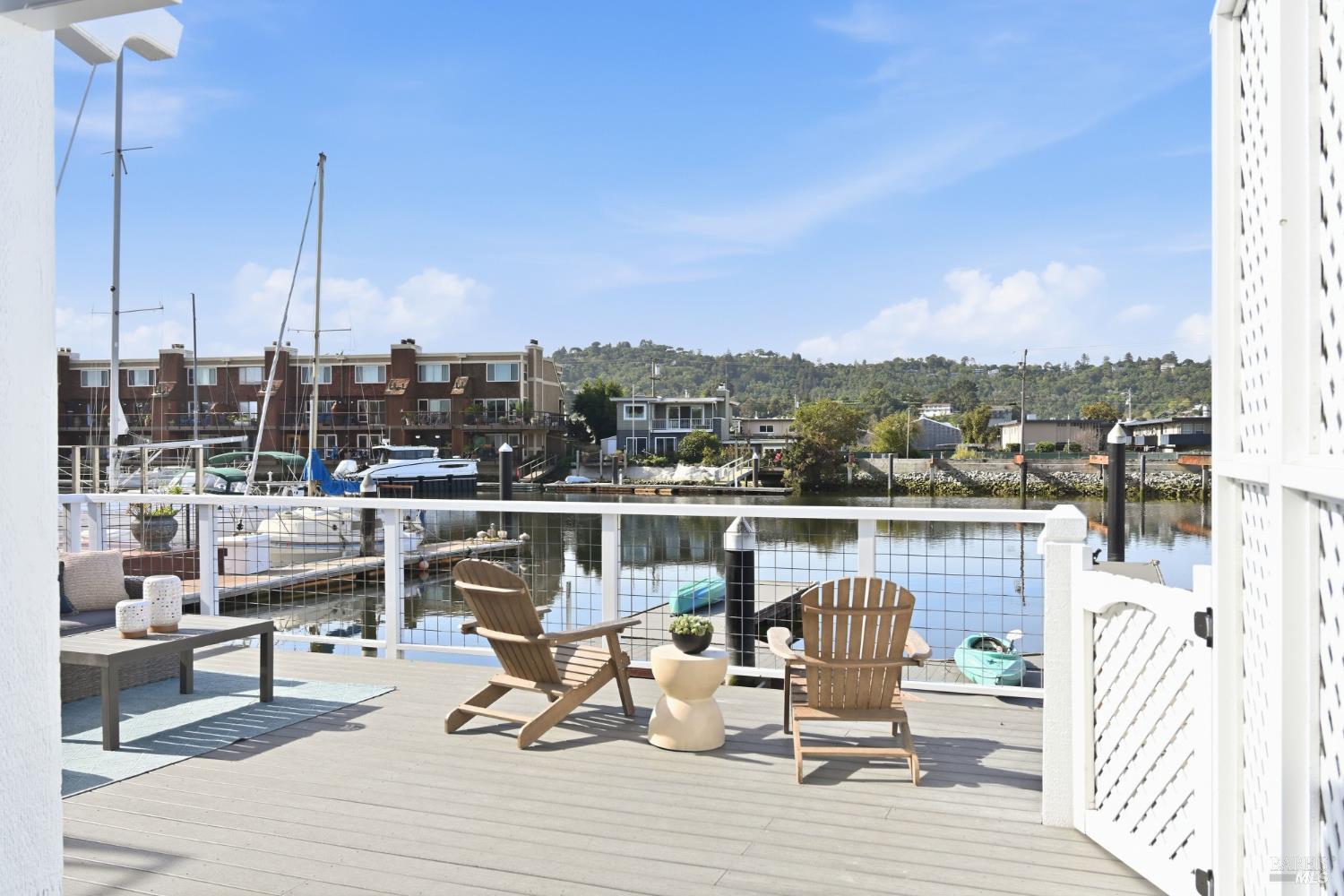 22 Mooring Road San Rafael, CA 94901 - Photo 3 of 36