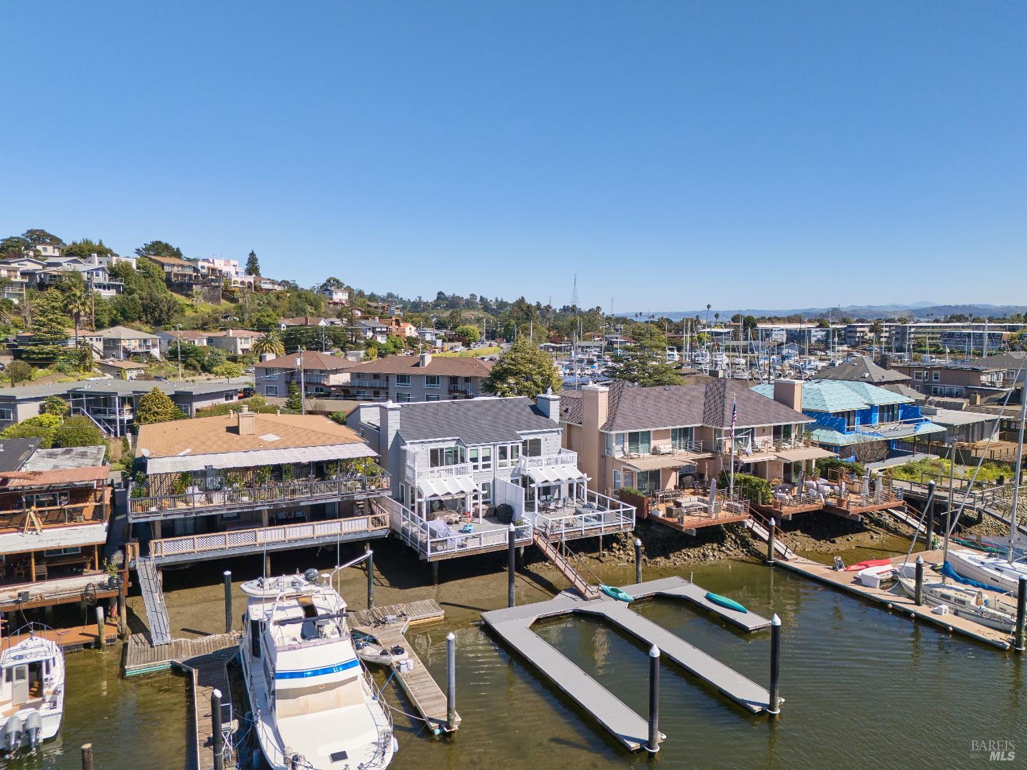 22 Mooring Road San Rafael, CA 94901 - Photo 32 of 36