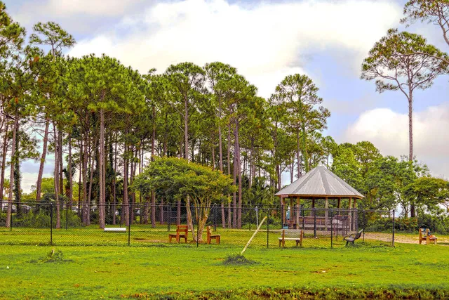 $314,999 | 209 Honeytree Lane Southwest, Fort Walton Beach, FL 32548