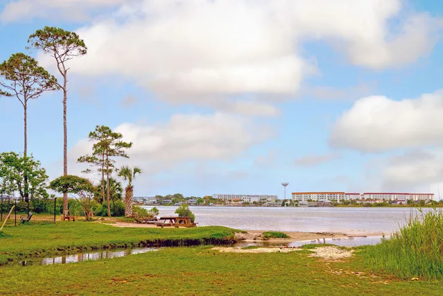 $314,999 | 209 Honeytree Lane Southwest, Fort Walton Beach, FL 32548