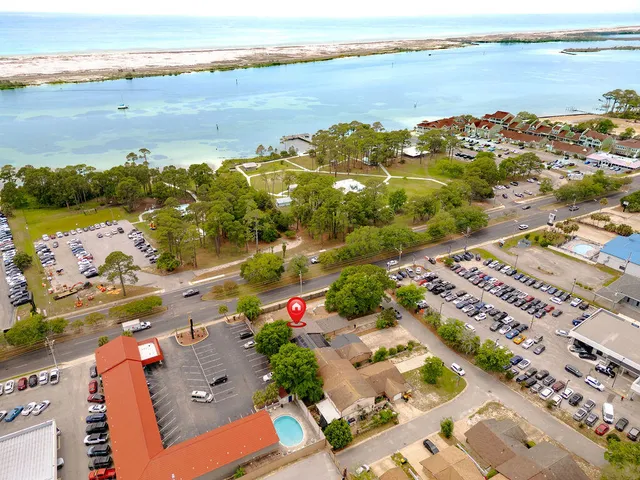 $314,999 | 209 Honeytree Lane Southwest, Fort Walton Beach, FL 32548