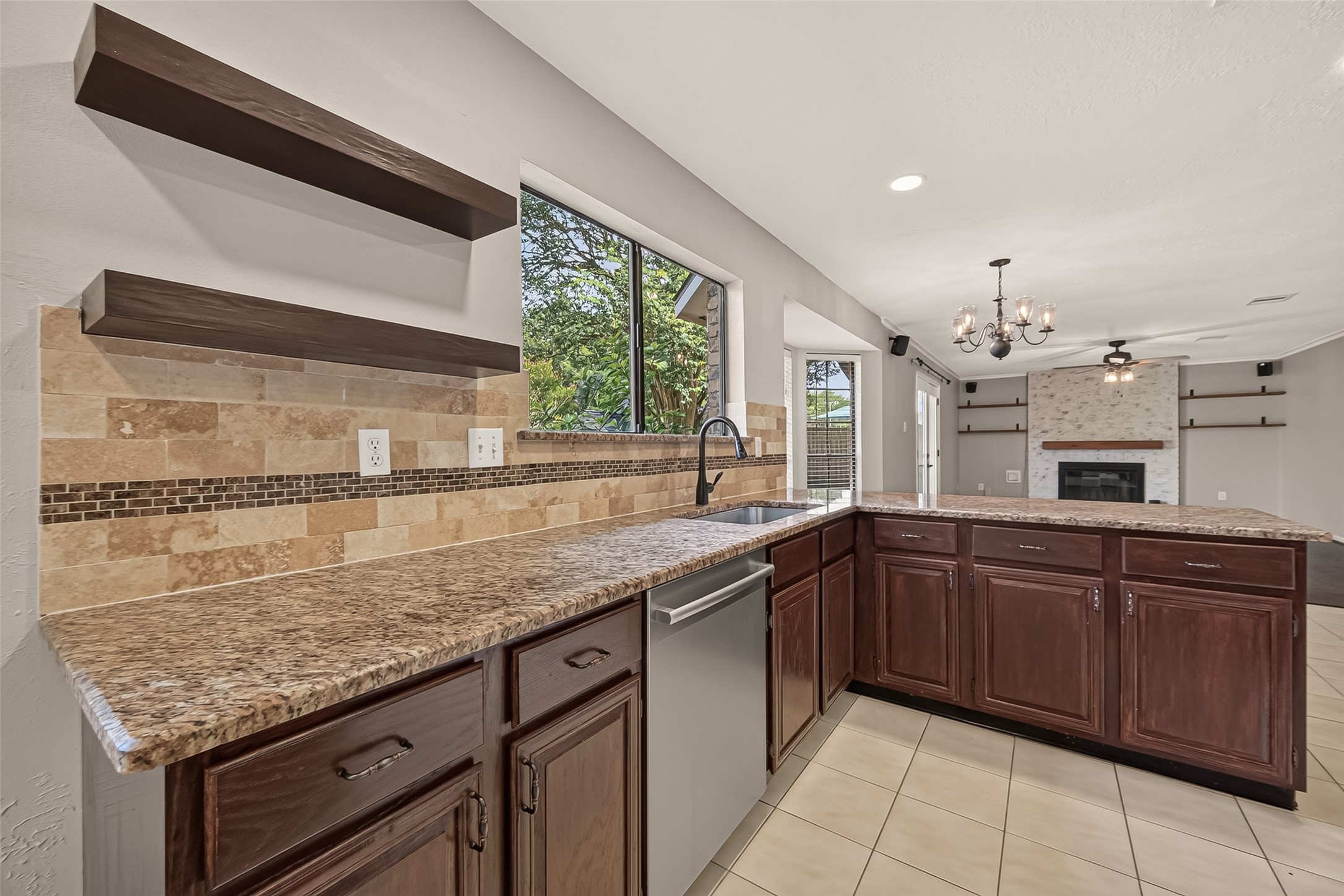 1030 Mabry Mill Road Houston, TX 77062 - Photo 18 of 45