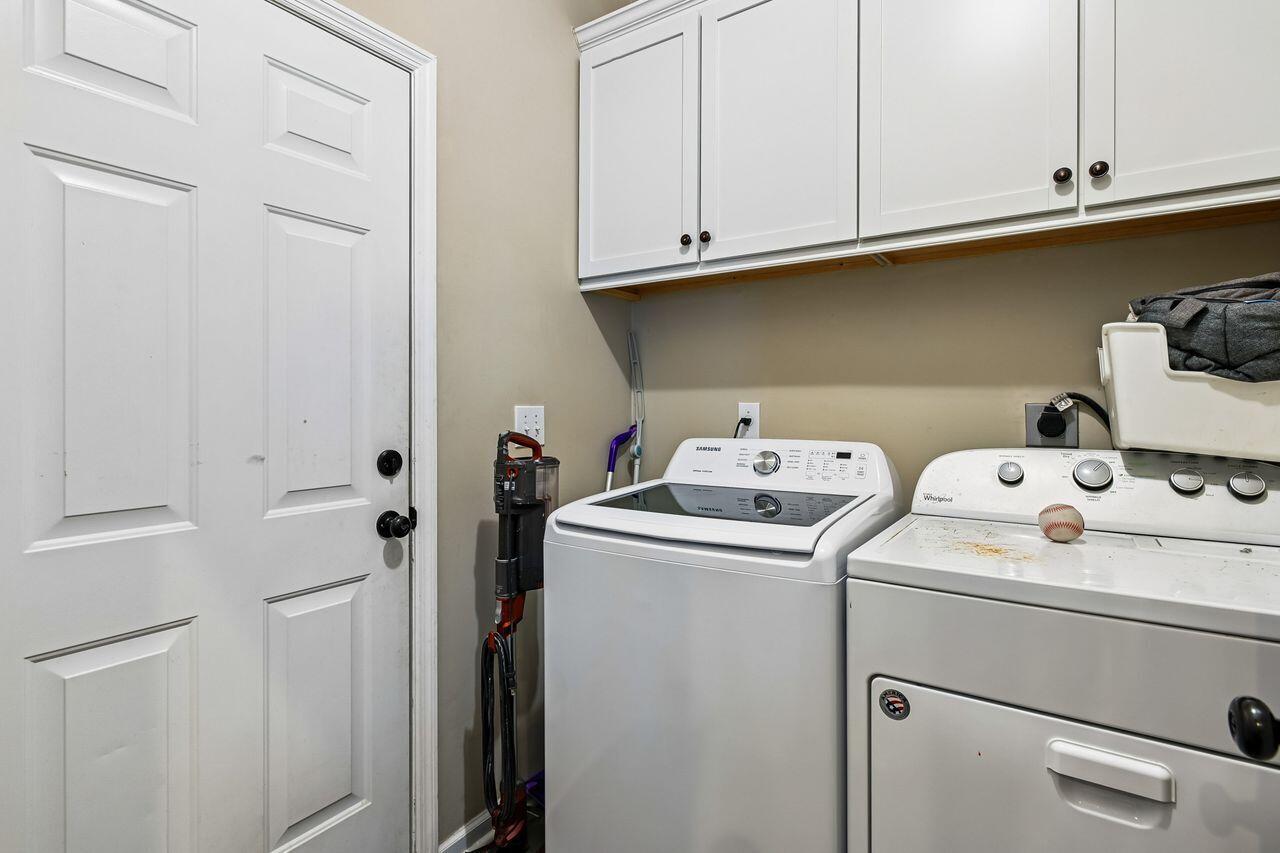 2012 Andover Way Mount Pleasant, SC 29466 - Photo 38 of 43 39-Laundry