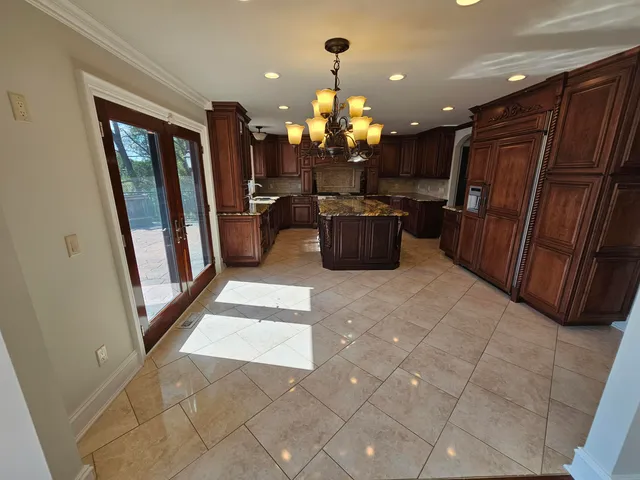 $1,750,000 | 3367 Lone Pine Road, West Bloomfield, MI 48323