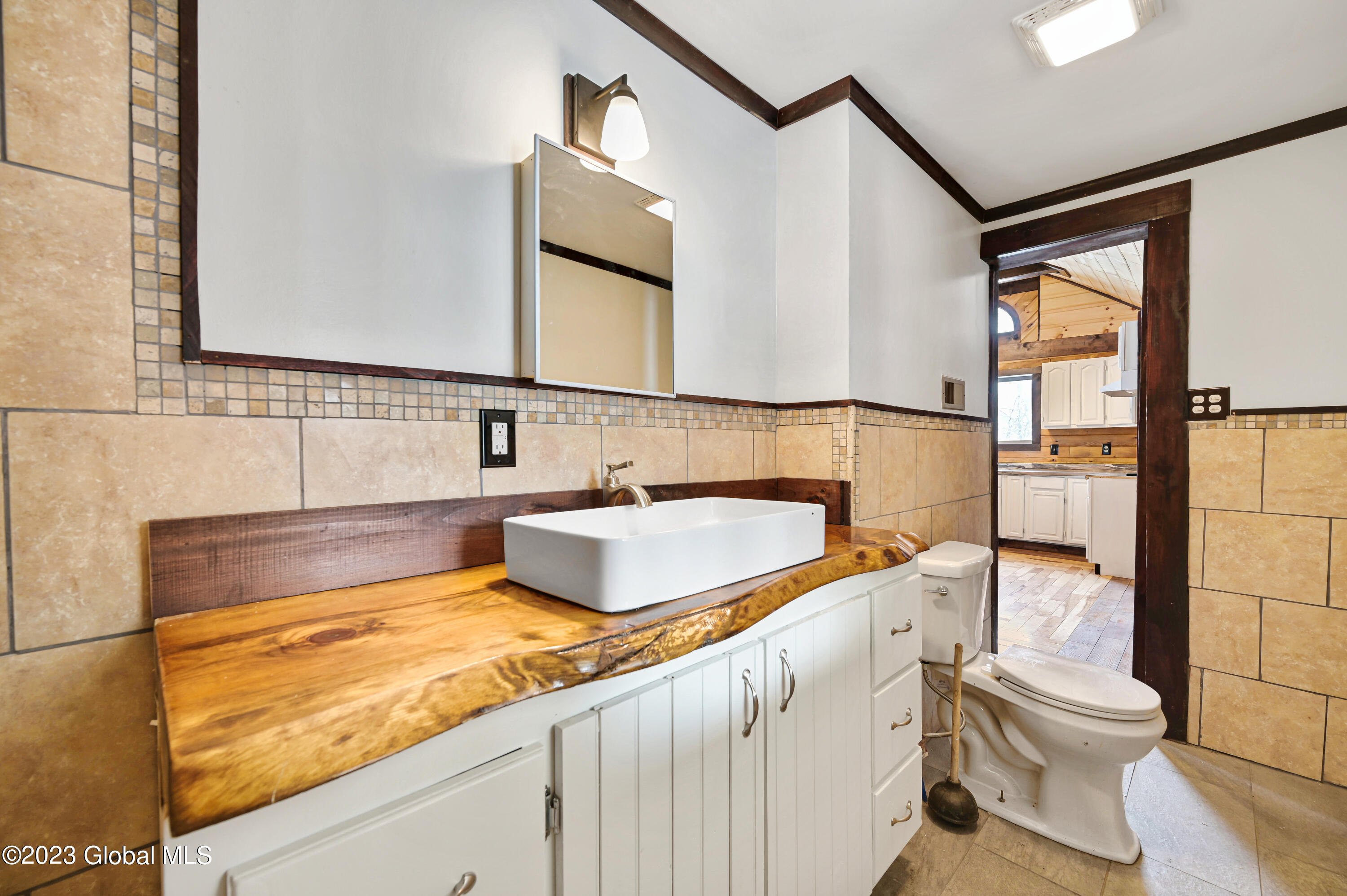 857 Kingdom Road Columbia, NY 13407 - Photo 17 of 54 857 Kingdom Rd Mohawk Flex Interior-7