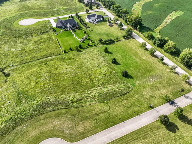 $79,900 | 8737 Buck Court, Yorkville, IL 60560