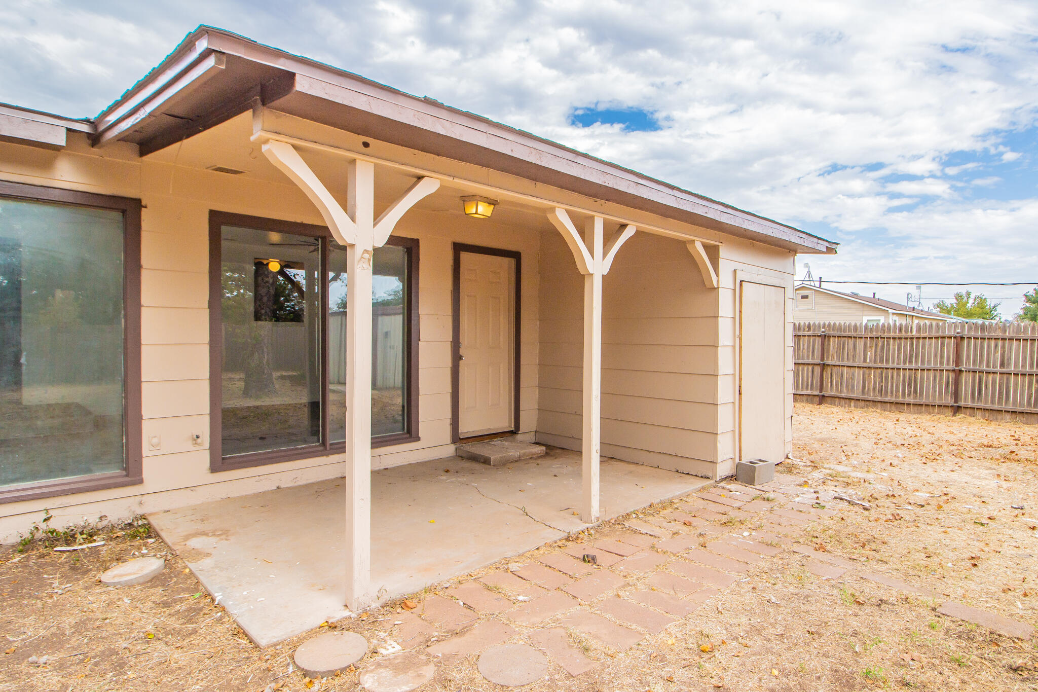 1320 Ave L Ralls, TX 79357 - Photo 25 of 26 IMG_0202