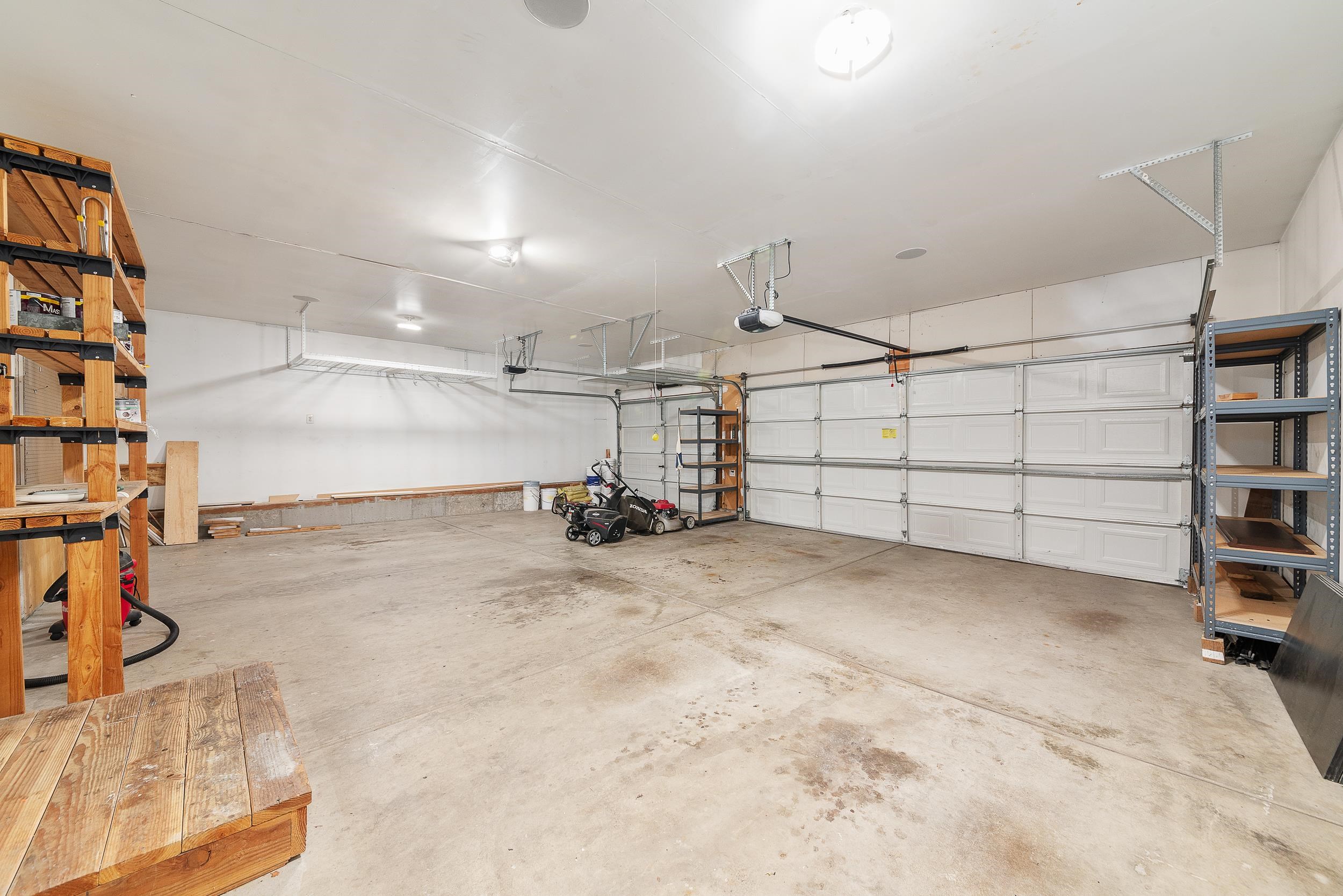 17611 Horseman Drive Colbert, WA 99005 - Photo 38 of 47