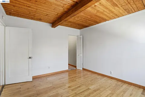$948,000 | 2102 Overhill Road, Concord, CA 94520