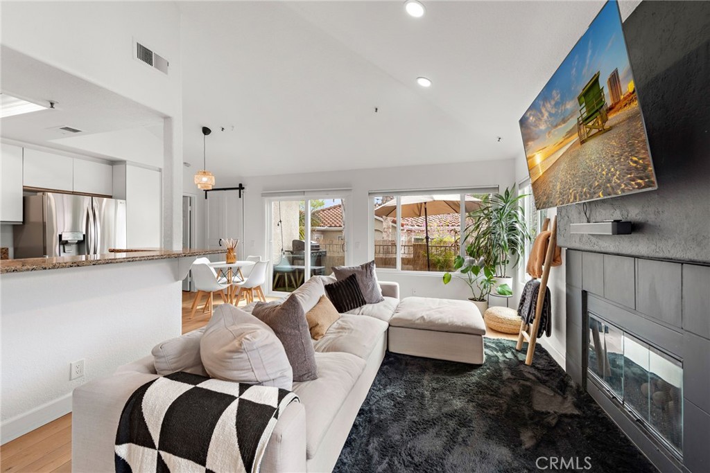 112 Cinnamon Teal Aliso Viejo, CA 92656 - Photo 19 of 32