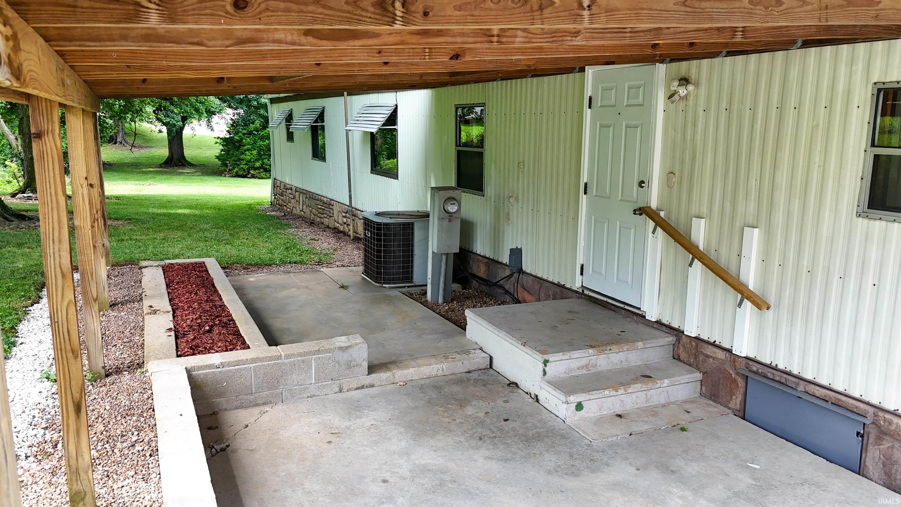 646 West Seitz Street Jasper, IN 47546 - Photo 13 of 13