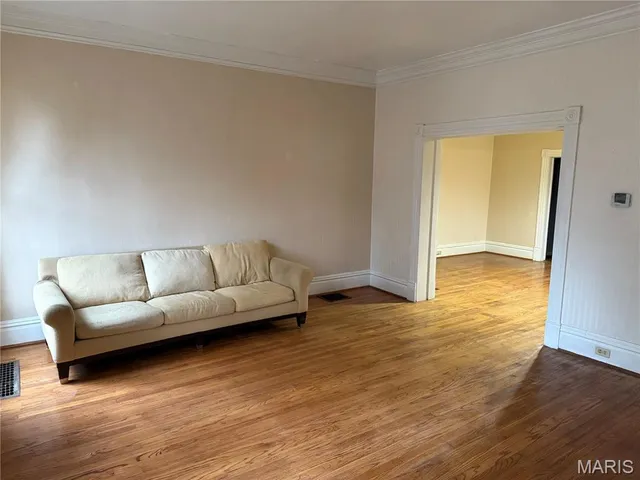 $245,000 | 2903 Edwards Street, Alton, IL 62002