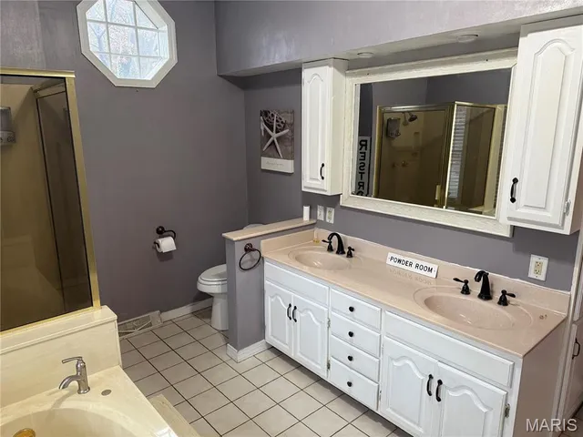 $245,000 | 2903 Edwards Street, Alton, IL 62002