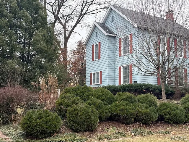 $245,000 | 2903 Edwards Street, Alton, IL 62002