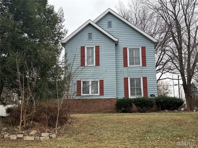 $245,000 | 2903 Edwards Street, Alton, IL 62002